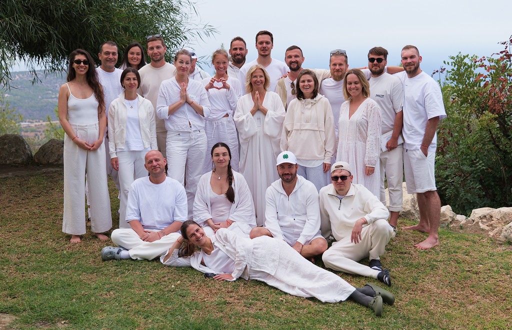 Випассана NHC — это <span>путь к балансу</span> между личным развитием и социальной активностью